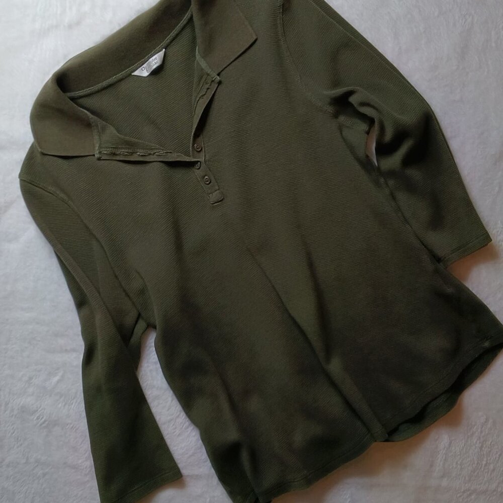 Christopher & Banks 🍃 Womens Hunter Green Mini Waffle Pattern 3/4 Sleeve Top🍃 - Picture 2 of 14